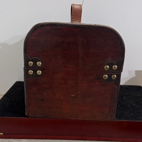 Vintage Style Brown and Yellow Decorative Trunk - Picture 2 of 9